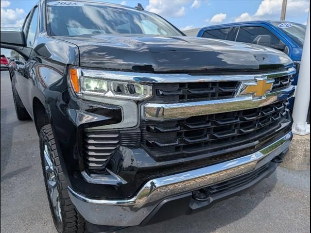 Used 2025 Chevrolet Silverado 1500 LT image 20