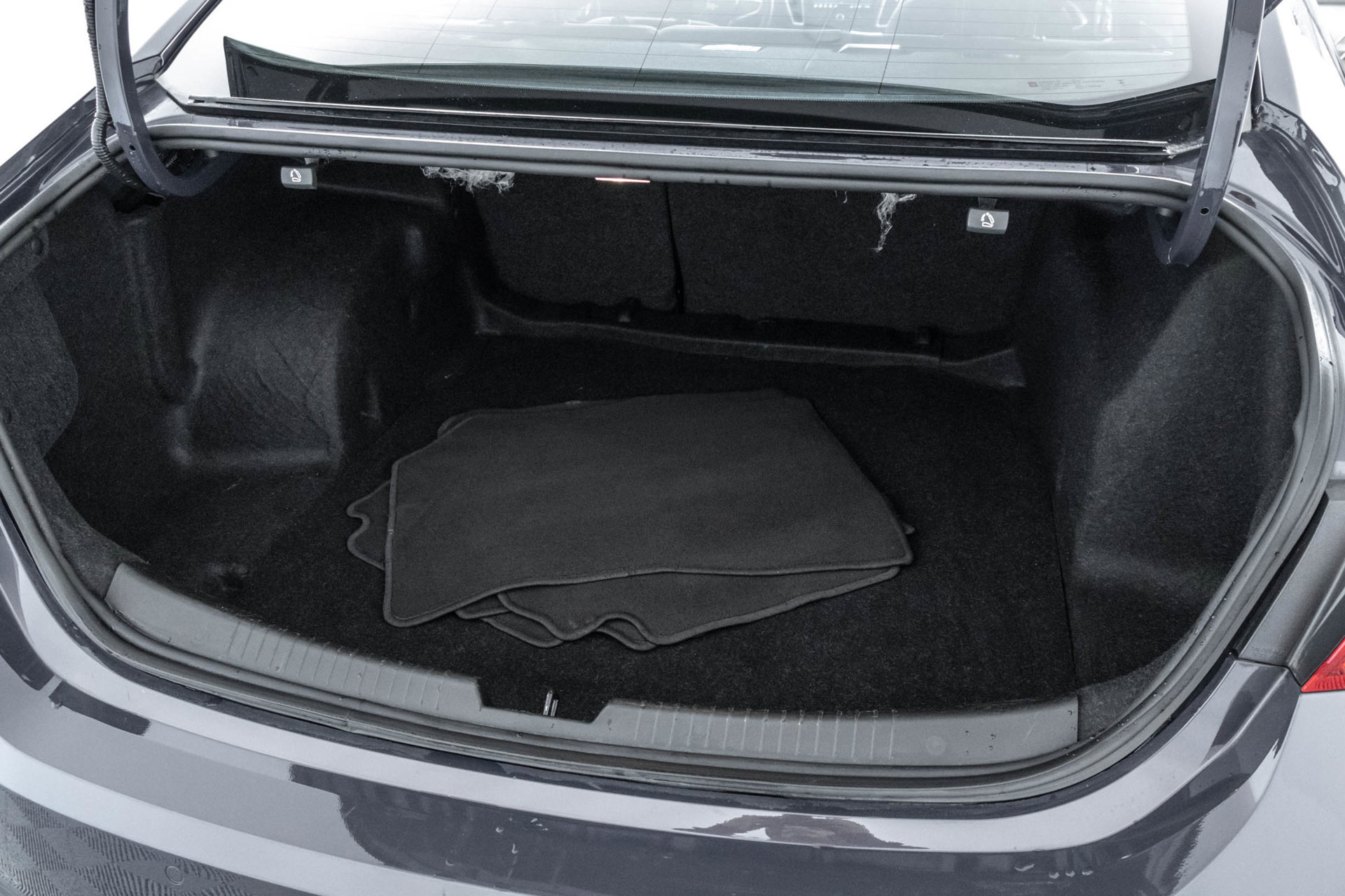 Used 2025 Chevrolet Malibu LT FWD image 37