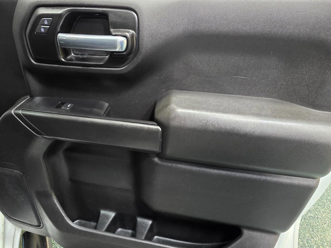 Used 2021 Chevrolet Silverado 1500 Custom image 27