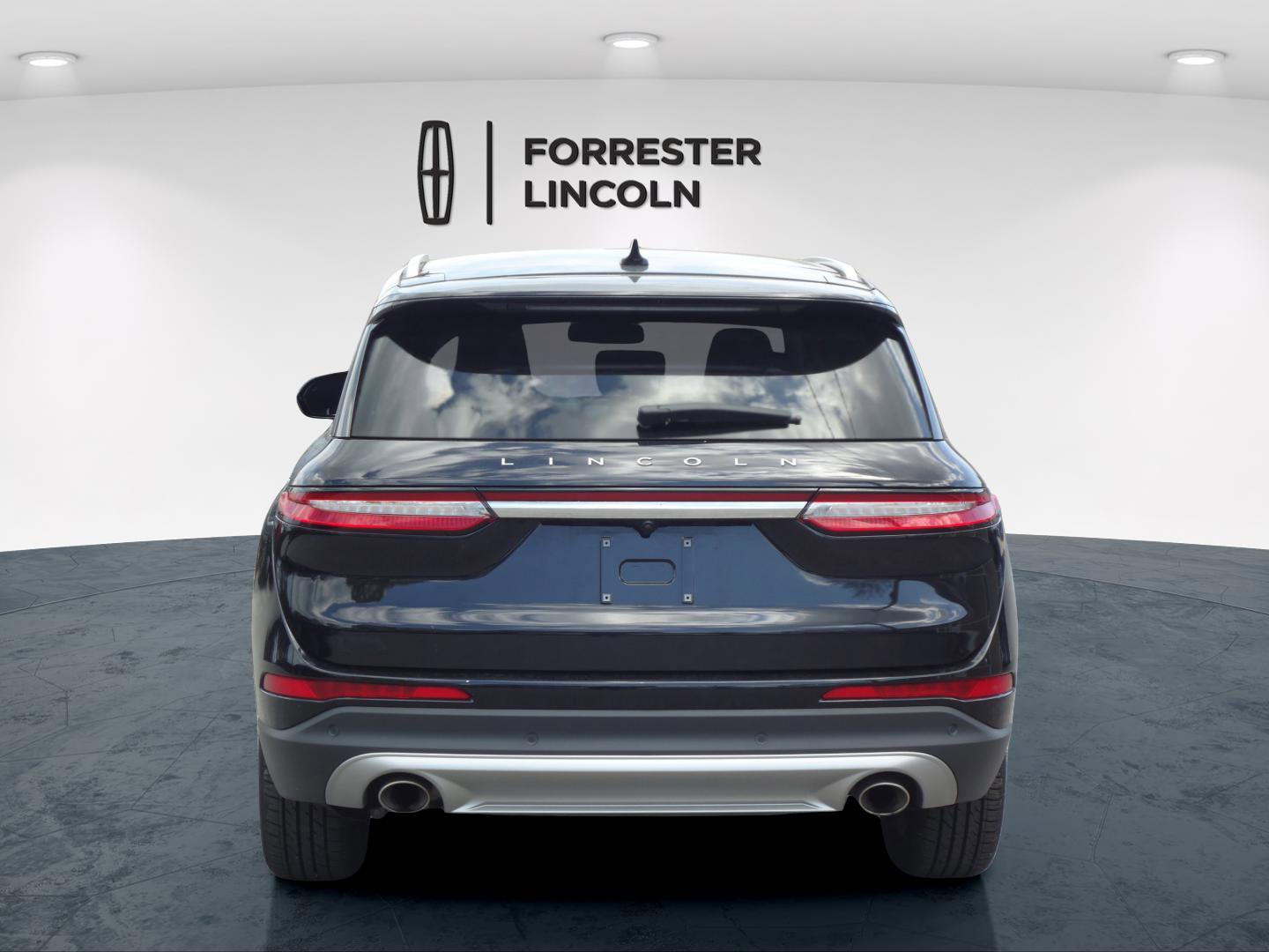 Used 2022 Lincoln Corsair AWD w/ Premium Package image 4