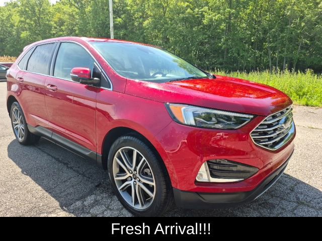 Used 2024 Ford Edge Titanium w/ Equipment Group 301A AWD/4WD image 4