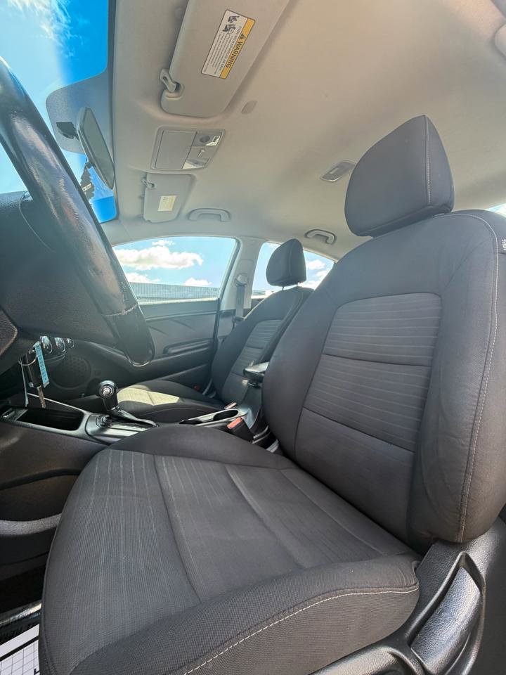 Used 2014 Kia Forte EX FWD image 17