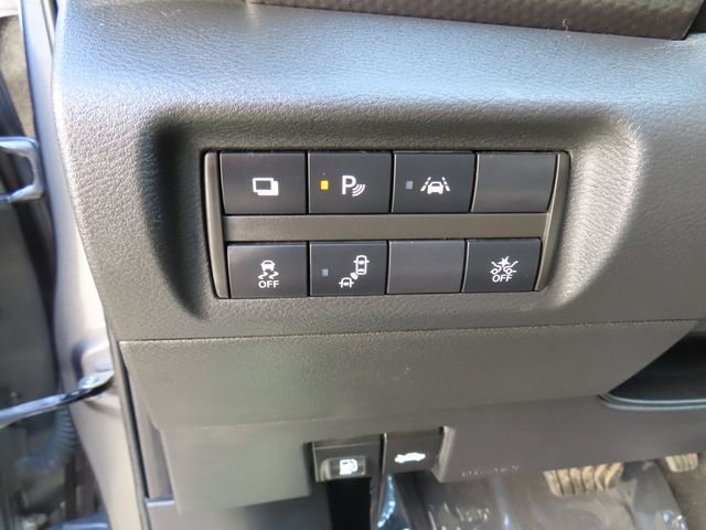 Used 2020 Nissan Kicks S FWD image 22