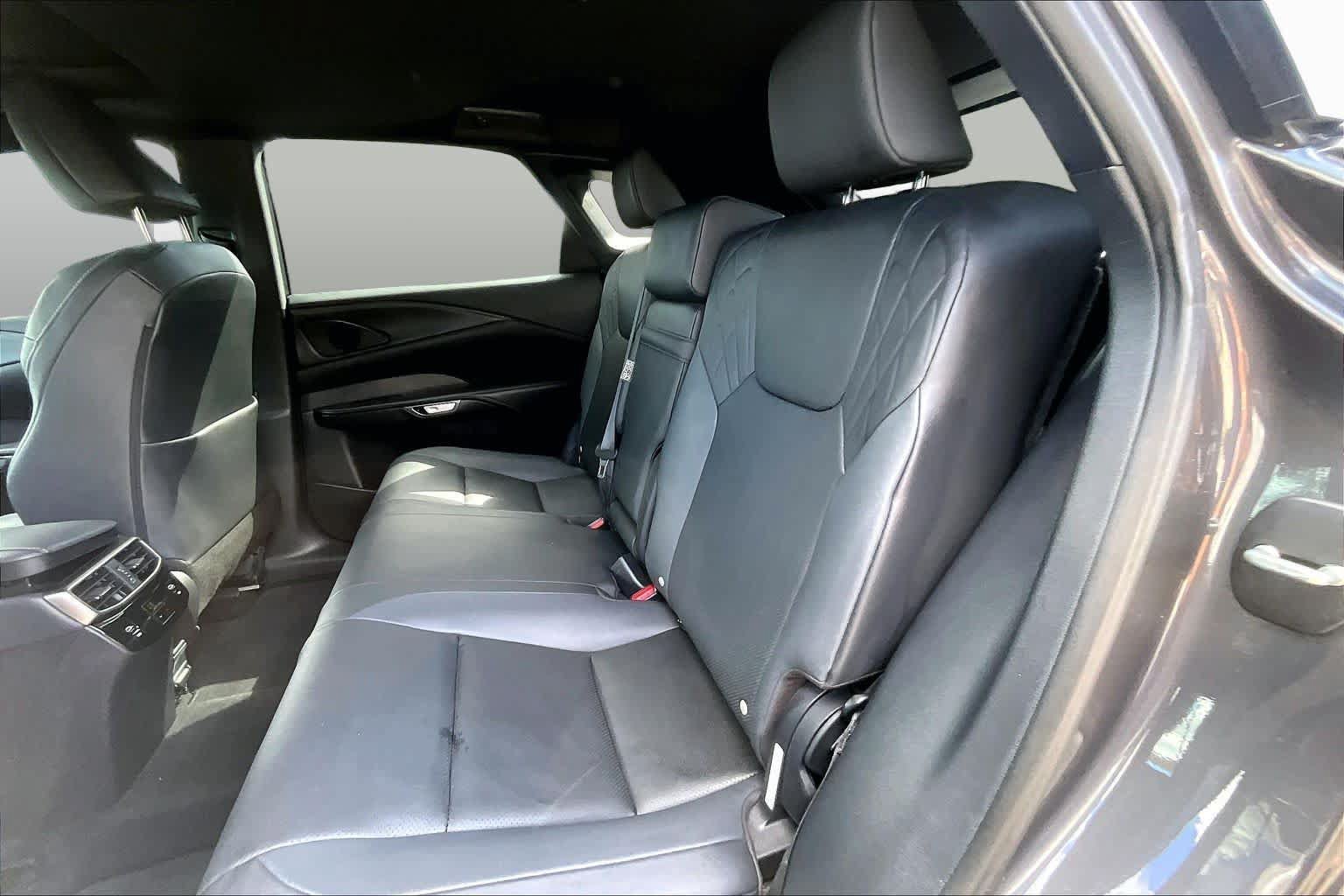 Used 2025 Lexus RX 350 Premium w/ Convenience Package FWD image 21