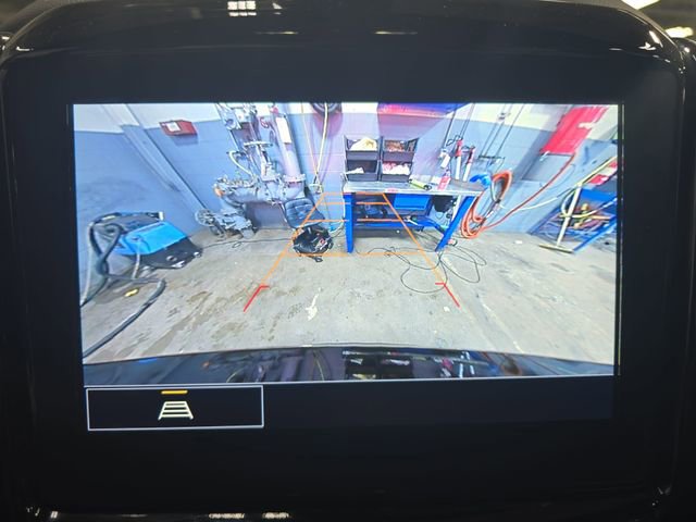 Used 2023 Chevrolet Traverse LT image 24