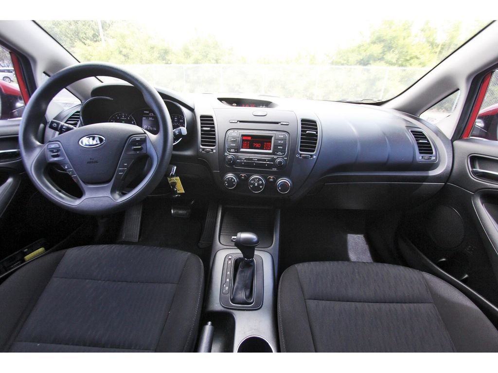 Used 2016 Kia Forte LX FWD image 7