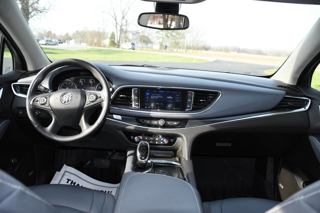 Used 2020 Buick Enclave Premium w/ Sun and Sites Package AWD/4WD image 32