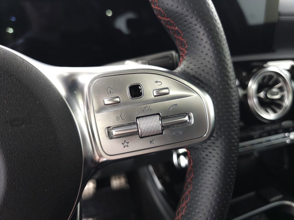 Certified 2022 Mercedes-Benz A 220 4MATIC image 12