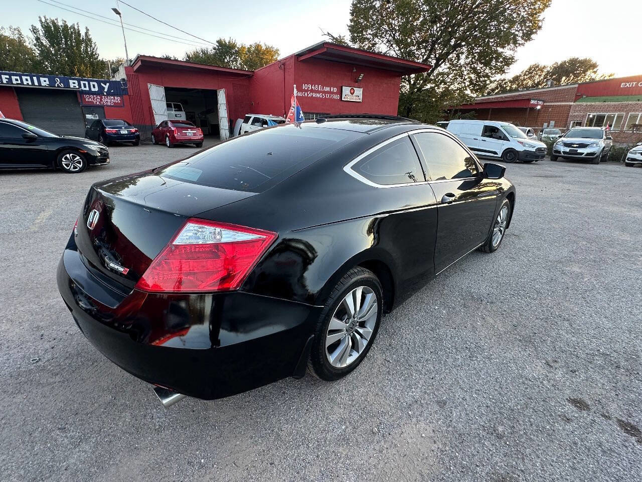 Used 2010 Honda Accord EX-L image 11