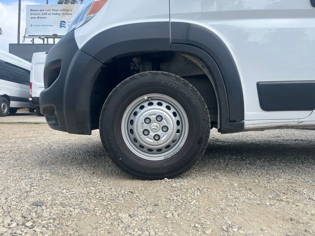 Used 2024 RAM ProMaster 2500 w/ Safety Group image 12