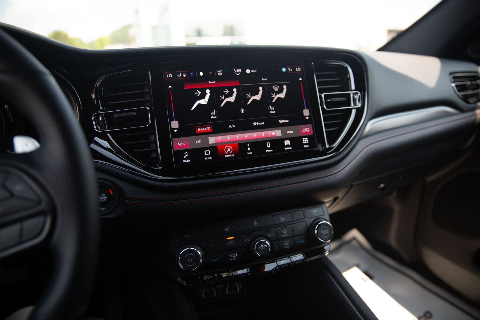 Used 2025 Dodge Durango GT w/ Blacktop Package image 15