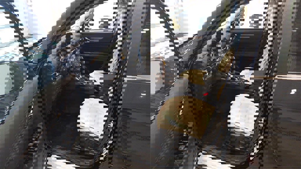 New 2025 MAZDA CX-5 AWD 2.5 S w/ Preferred Package image 10