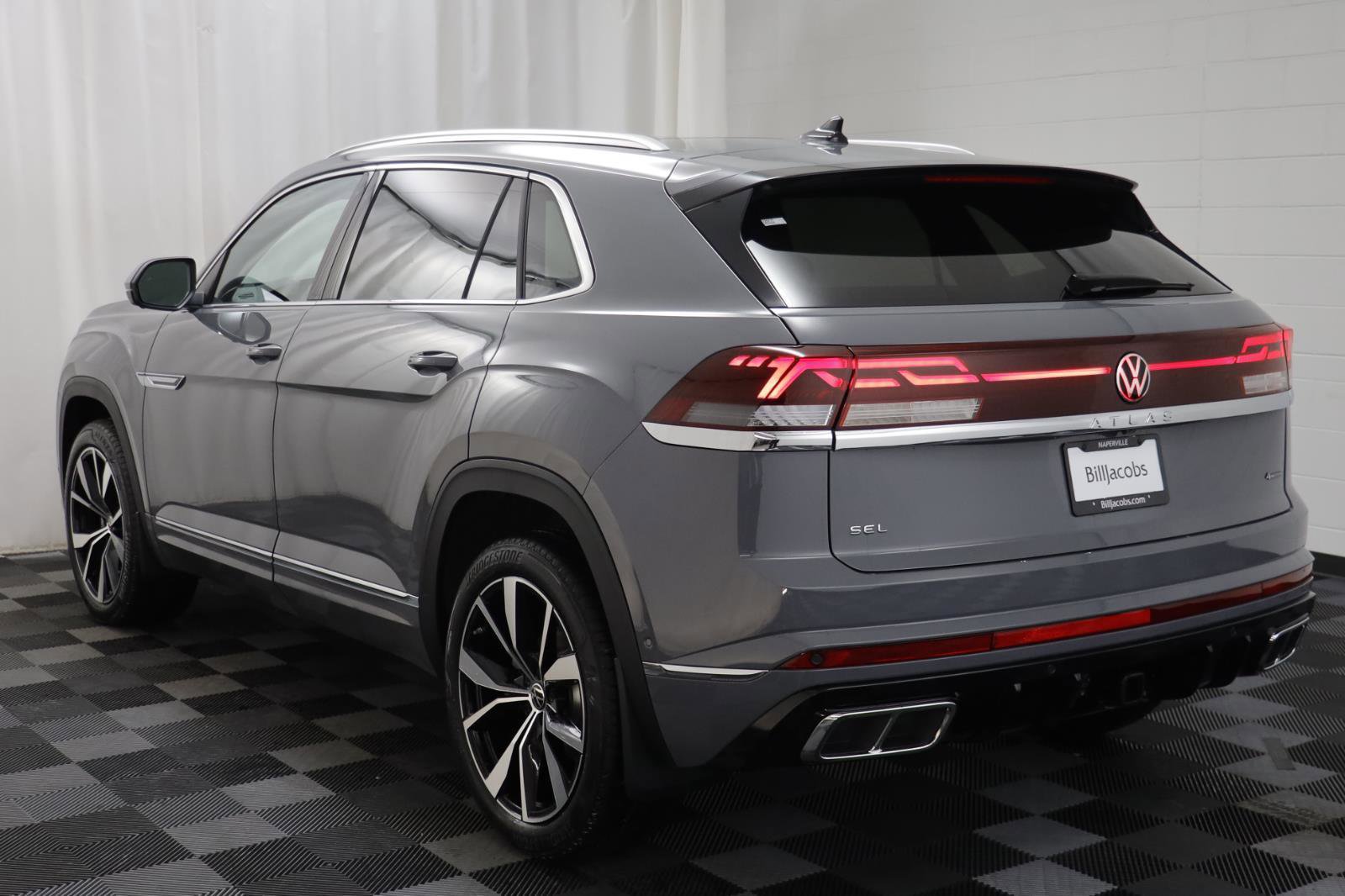 New 2026 Volkswagen Atlas Cross Sport SEL Premium R-Line image 15