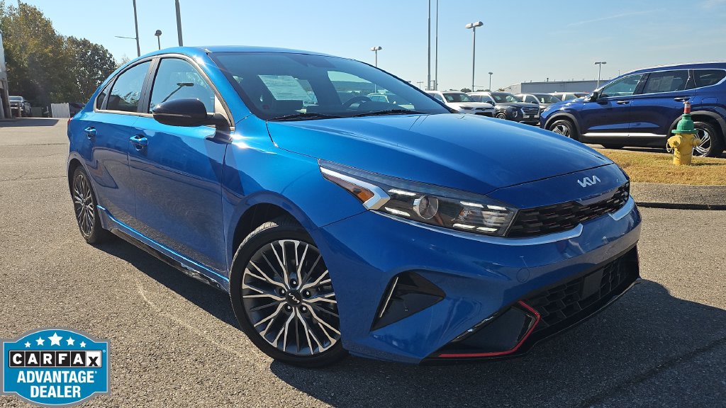 Used 2023 Kia Forte GT-Line w/ GT-Line Premium Package FWD image 1