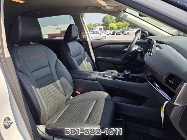 Used 2026 Nissan Rogue SV AWD/4WD image 19