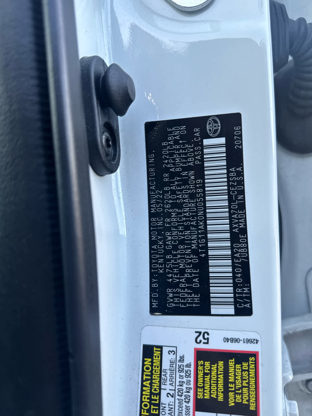 Used 2022 Toyota Camry SE image 2