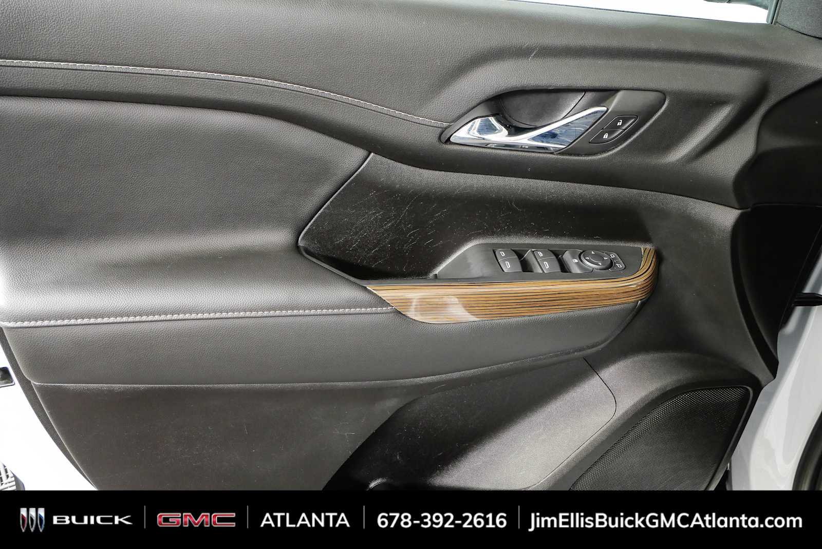 Used 2023 GMC Acadia SLE FWD image 6