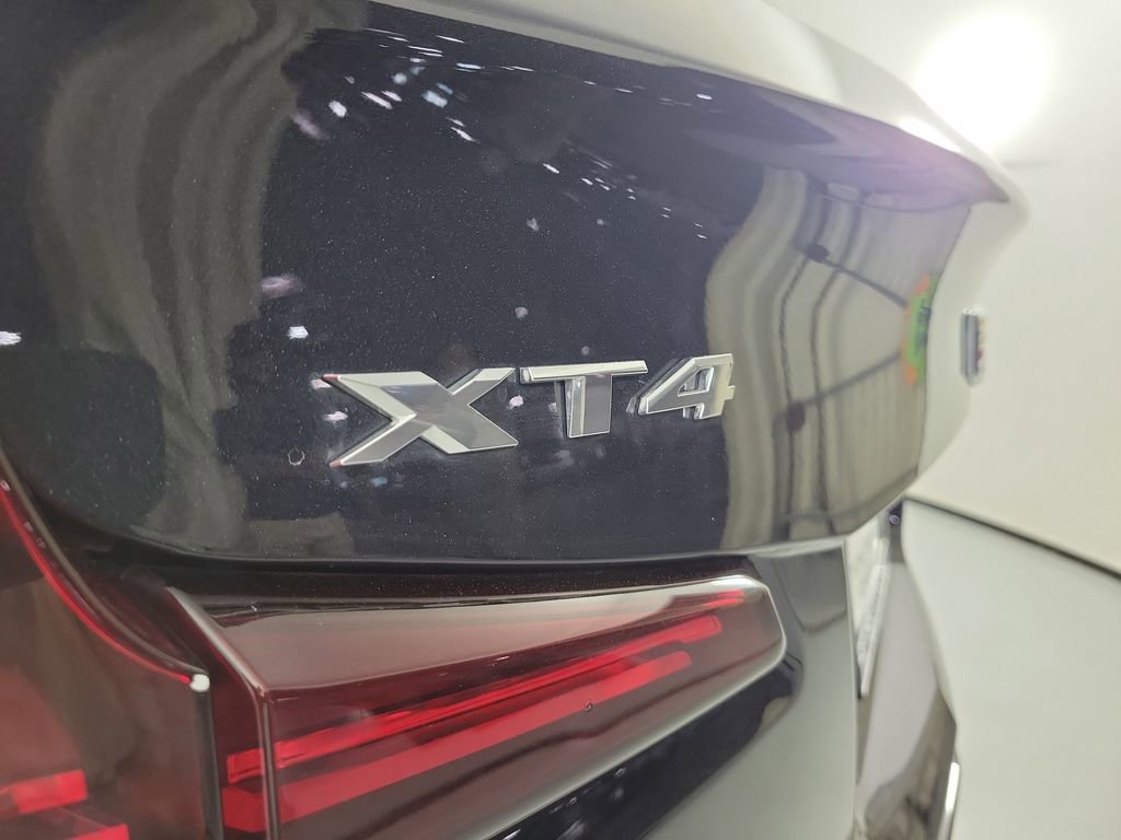 Certified 2023 Cadillac XT4 Premium Luxury image 6