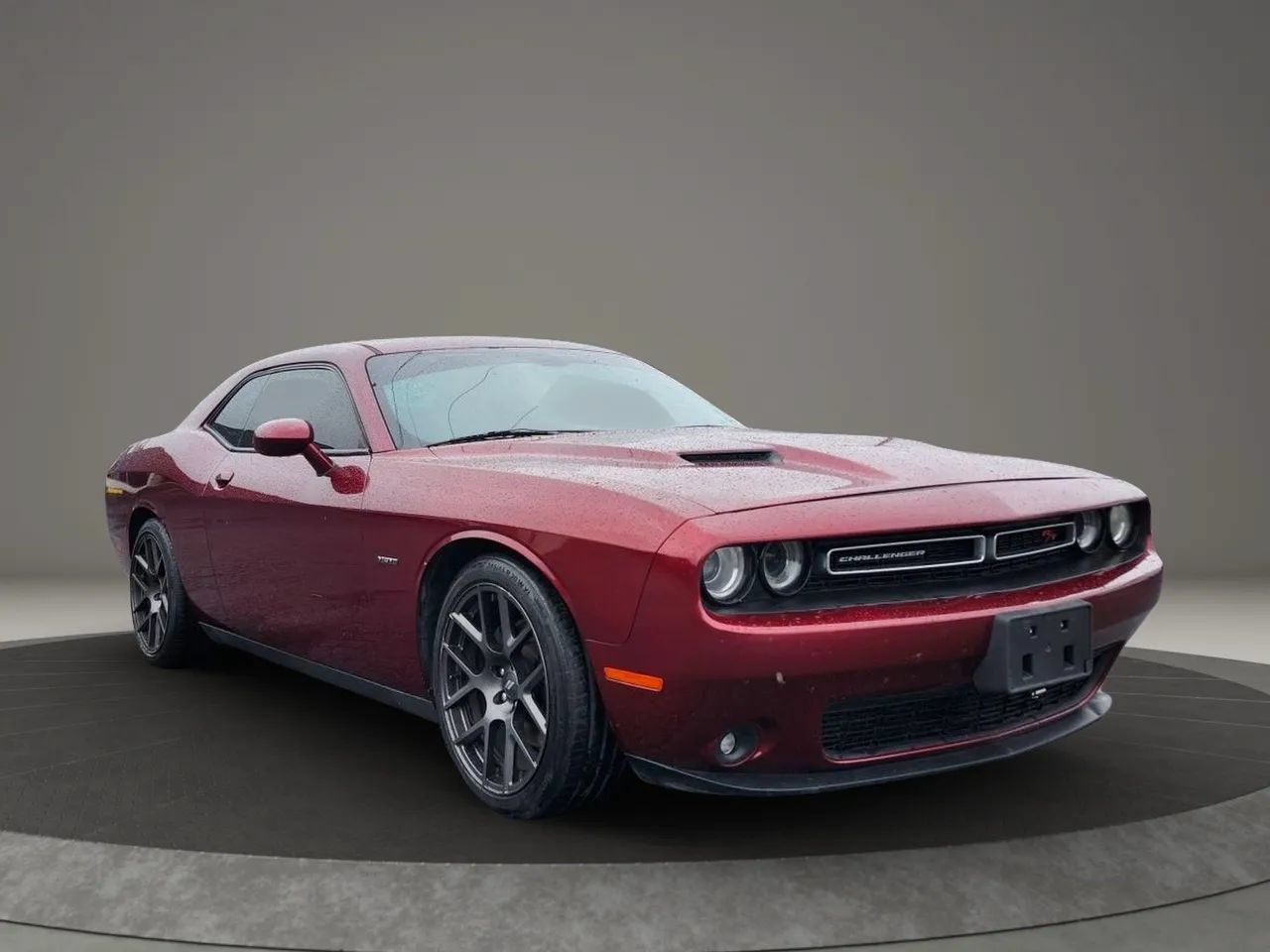 Used 2017 Dodge Challenger R/T Plus RWD image 7