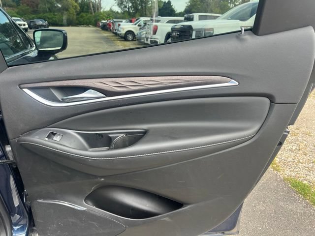 Used 2023 Buick Enclave Avenir w/ Trailering Package, 5000 lbs. AWD/4WD image 13