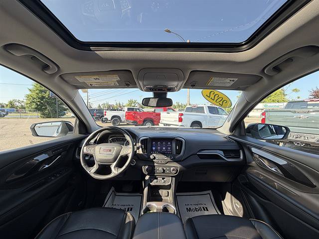 Used 2022 GMC Terrain AT4 w/ Infotainment Package II AWD/4WD image 18