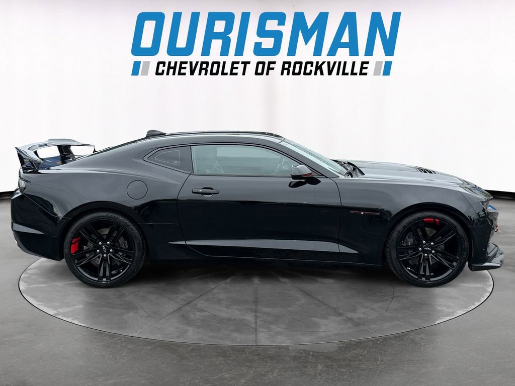 Used 2021 Chevrolet Camaro SS w/ Redline Edition RWD image 7