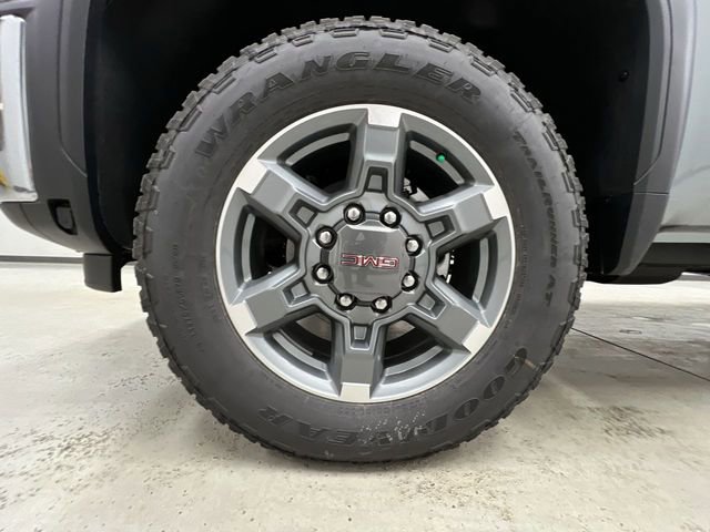 New 2026 GMC Sierra 2500 SLT image 34