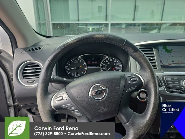 Used 2019 Nissan Pathfinder SL AWD/4WD image 13