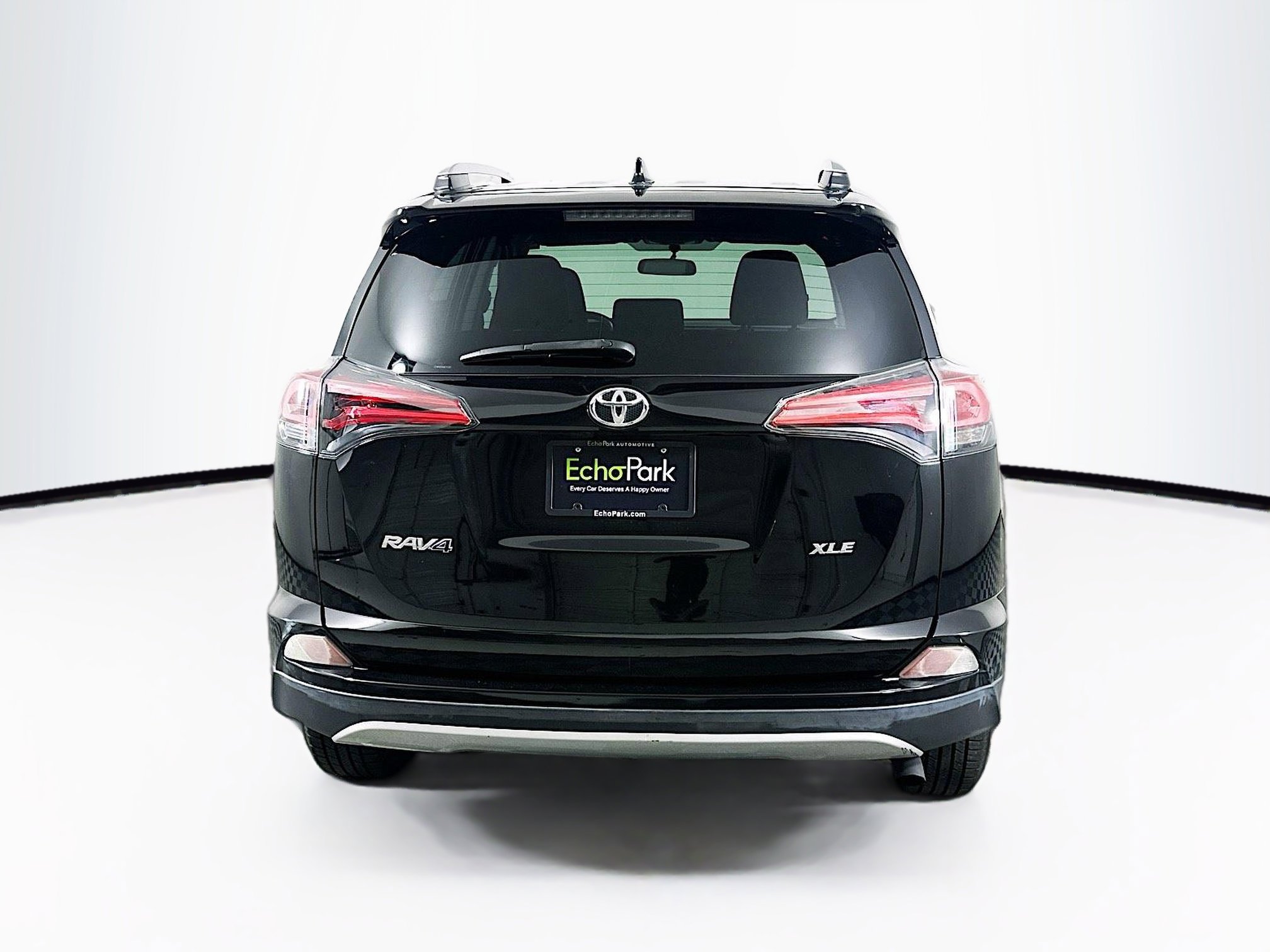 Used 2016 Toyota RAV4 XLE FWD image 7