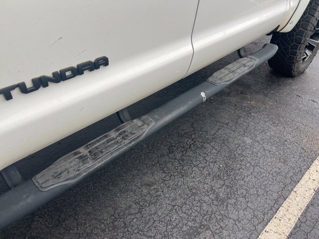 Used 2019 Toyota Tundra SR5 w/ SR5 Upgrade Package AWD/4WD image 6