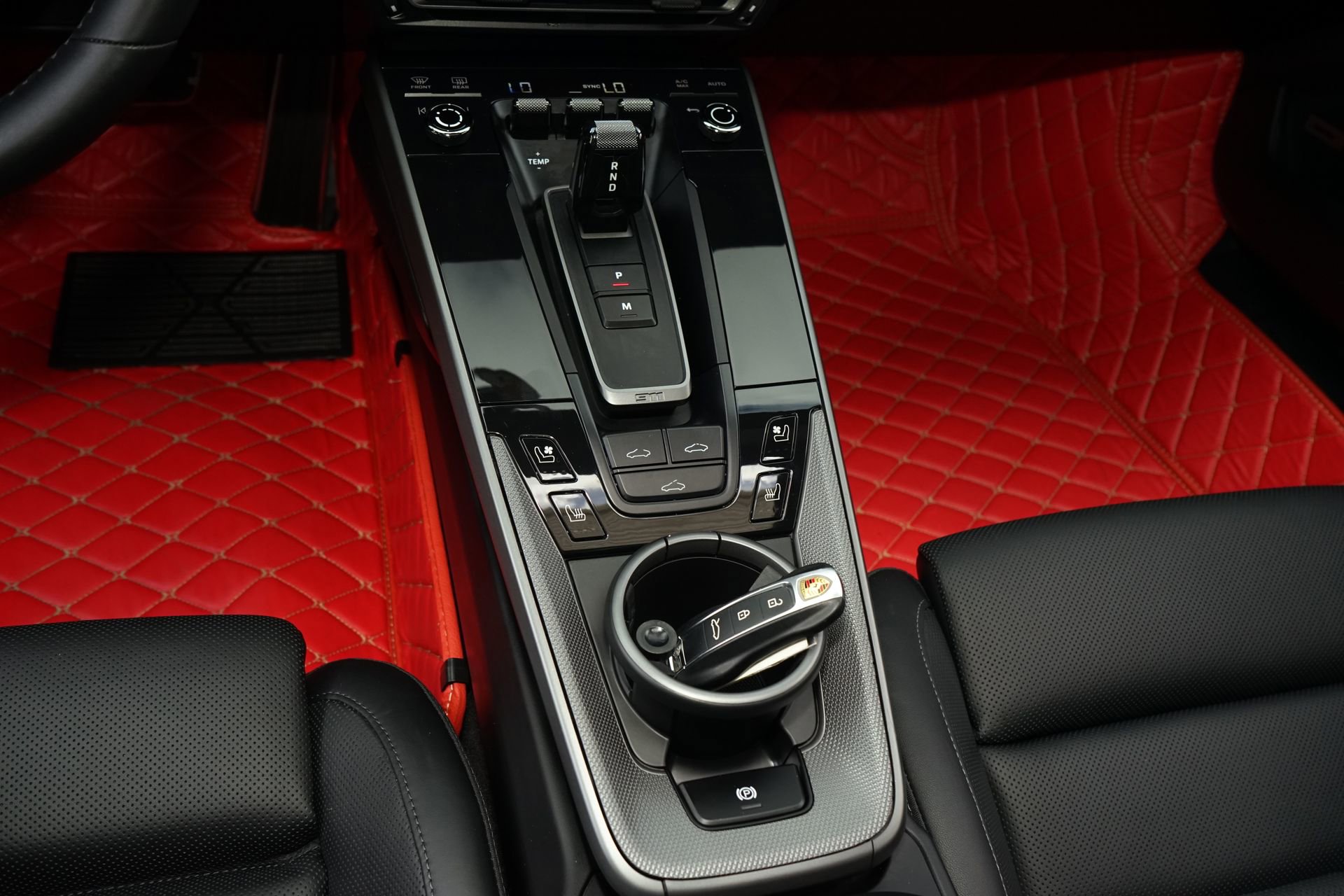 Used 2020 Porsche 911 Carrera 4S image 18