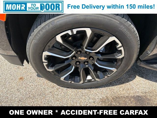 Used 2024 Chevrolet Suburban High Country w/ Max Trailering Package AWD/4WD image 11