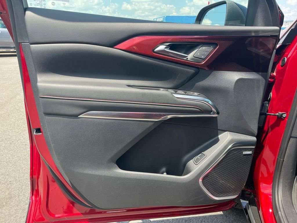 Used 2024 Chevrolet Traverse RS w/ LPO, Floor Liner Package image 28