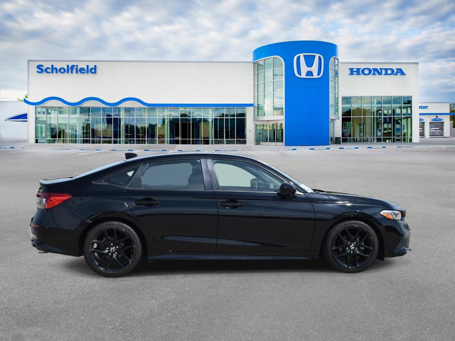 Used 2024 Honda Civic Sport image 2
