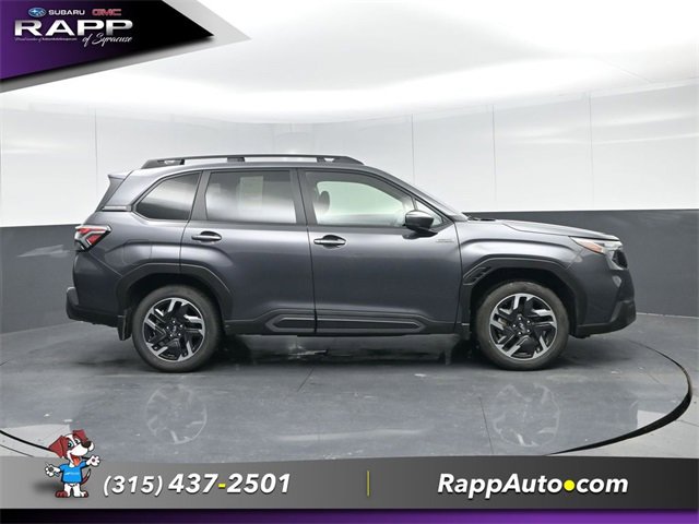 Used 2025 Subaru Forester Limited image 3