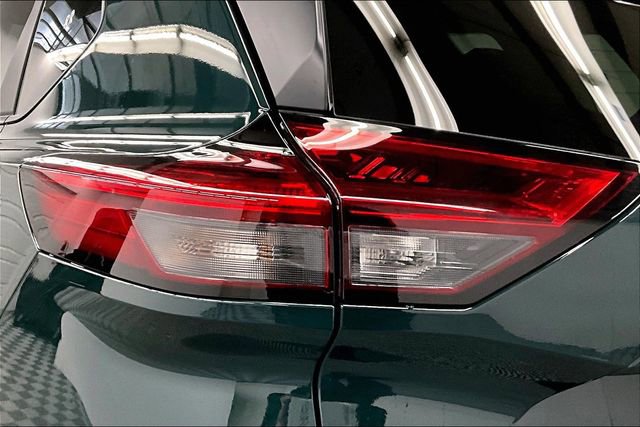 New 2026 Nissan Rogue SV w/ Rock Creek Premium Package image 18