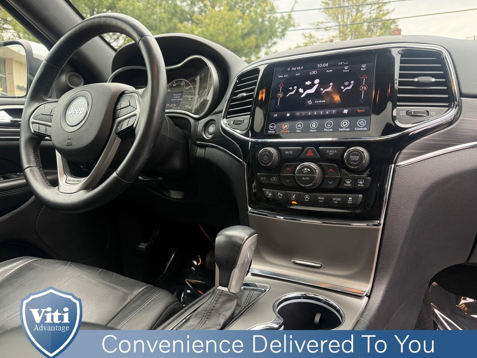 Used 2020 Jeep Grand Cherokee Limited AWD/4WD image 32