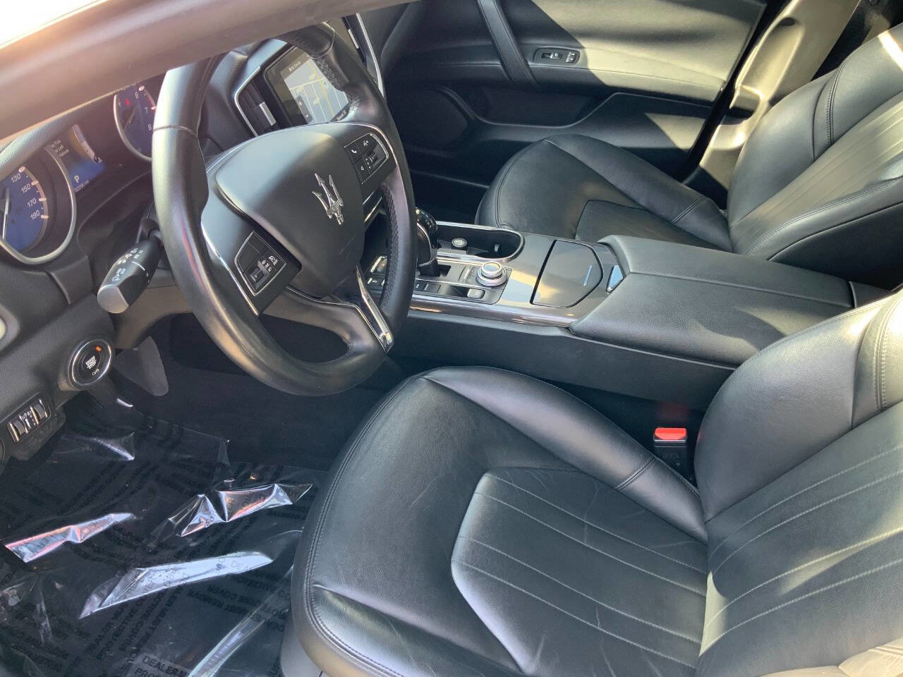 Used 2017 Maserati Ghibli RWD image 31