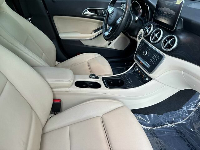 Used 2018 Mercedes-Benz CLA 250 image 17