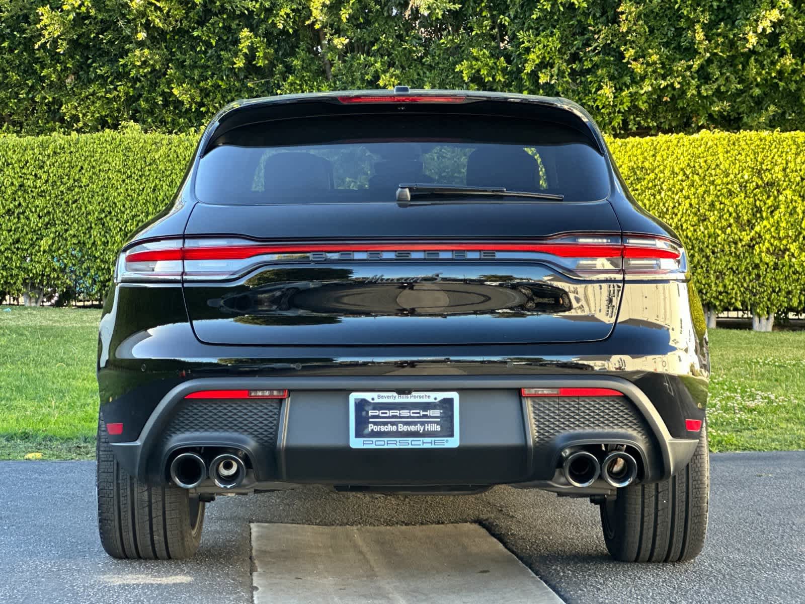 New 2025 Porsche Macan S AWD/4WD image 7