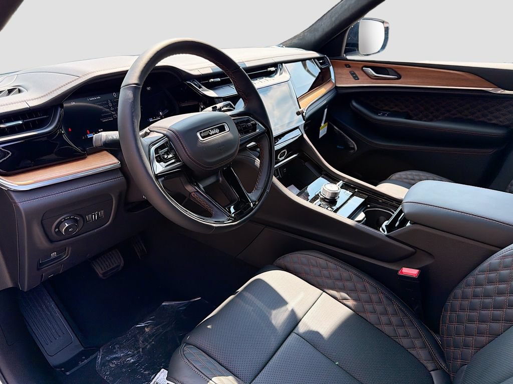 New 2026 Jeep Grand Cherokee Summit AWD/4WD image 28