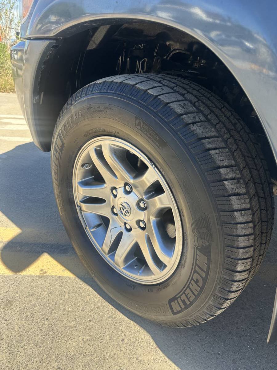 Used 2005 Toyota Sequoia SR5 RWD image 18