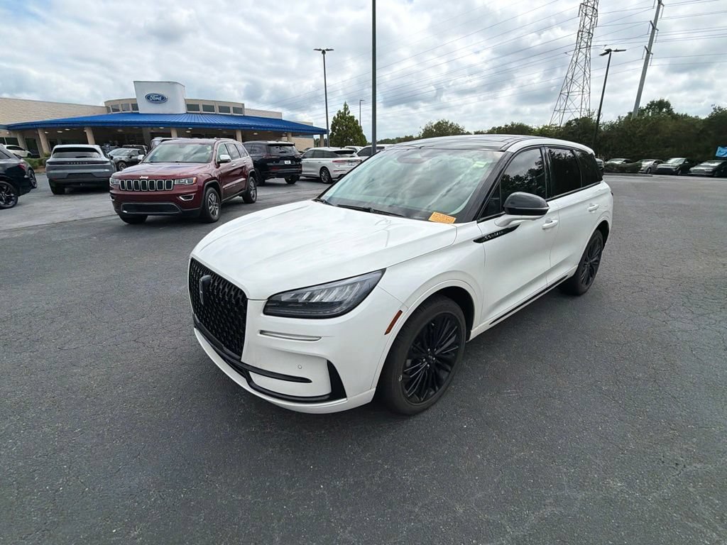 Used 2024 Lincoln Corsair FWD w/ Equipment Group 101A image 14