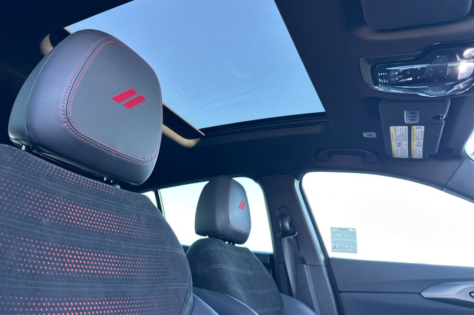 Used 2024 Dodge Hornet R/T Plus image 17