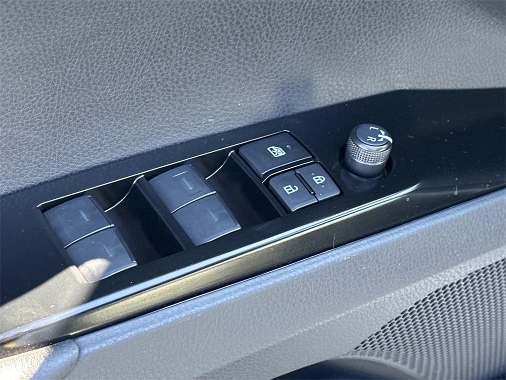 New 2026 Toyota Camry SE image 15