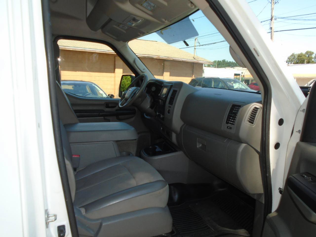 Used 2020 Nissan NV 2500 SV w/ Navigation Package RWD image 10