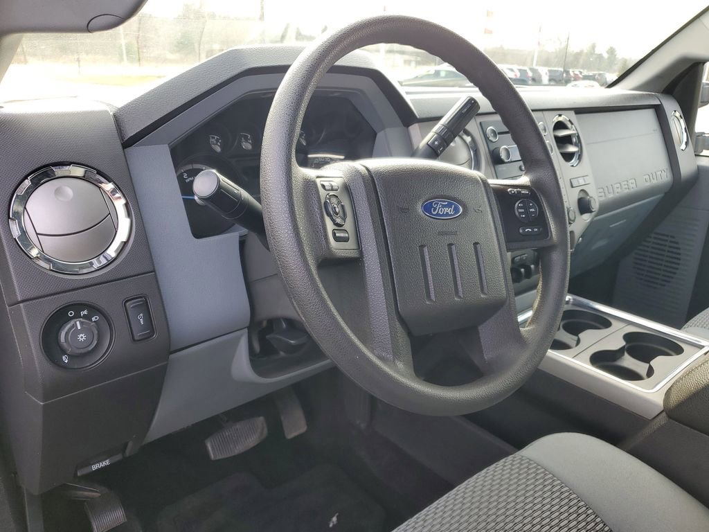 Used 2015 Ford F250 XLT w/ FX4 Off-Road Package AWD/4WD image 10