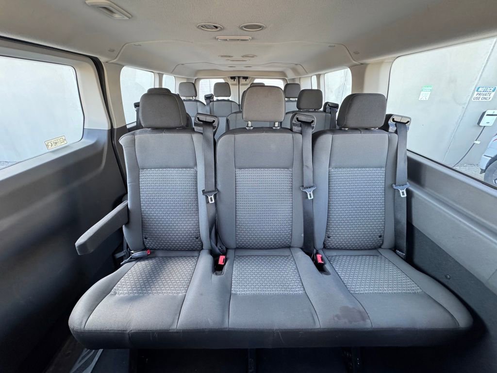Used 2022 Ford Transit 350 XLT image 25