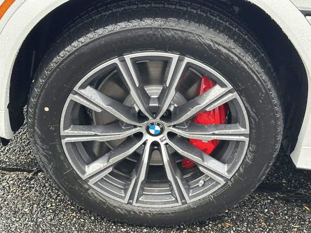 New 2026 BMW X6 M60i image 7