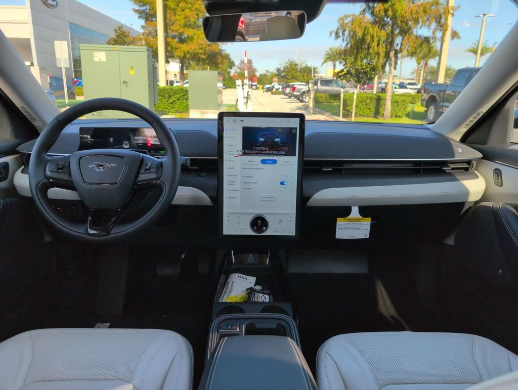New 2025 Ford Mustang Mach-E Premium image 7